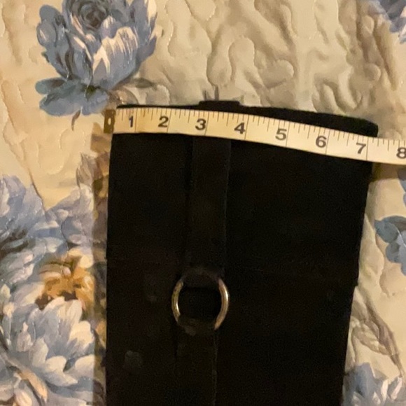 👋 GUESS BOOTS 👢 - Picture 6 of 7